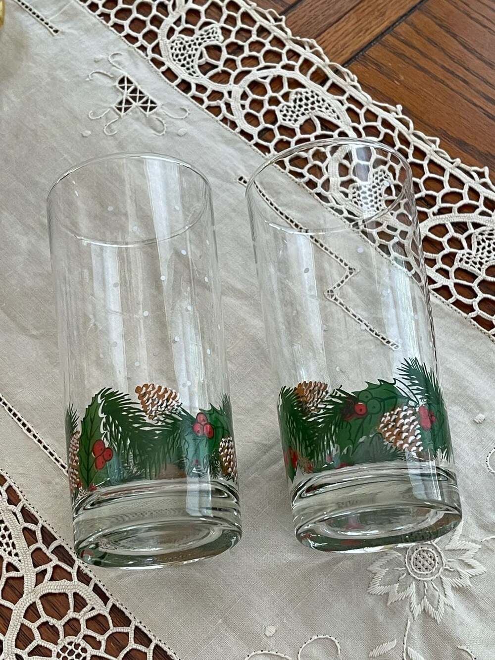 Vintage Libbey Christmas Glass Tumblers - Pinecone & Holly Holiday Barware Set
